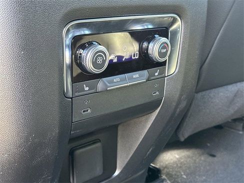 New 2026 GMC Yukon XL Denali image 27