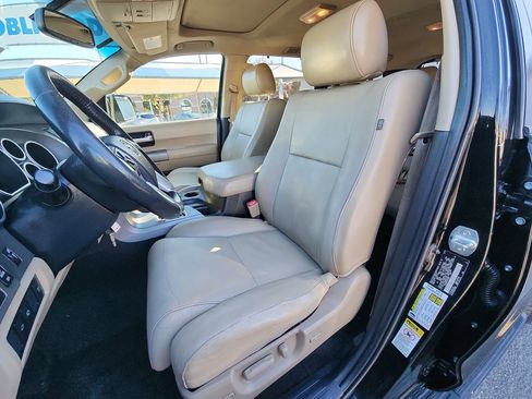 Used 2014 Toyota Sequoia Limited image 13