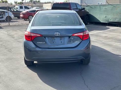 Used 2018 Toyota Corolla LE w/ Carpet Mat Package (TMS) image 4