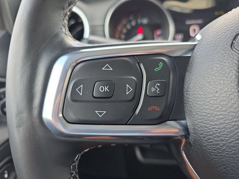 Used 2023 Jeep Wrangler Unlimited Sahara w/ Cold Weather Group AWD/4WD image 19