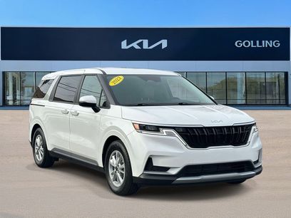 Used 2023 Kia Carnival LX