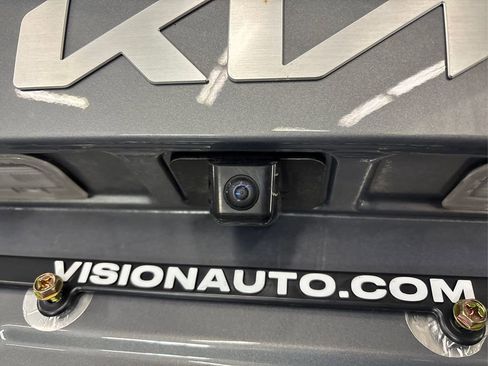 New 2025 Kia Sorento S AWD/4WD image 15