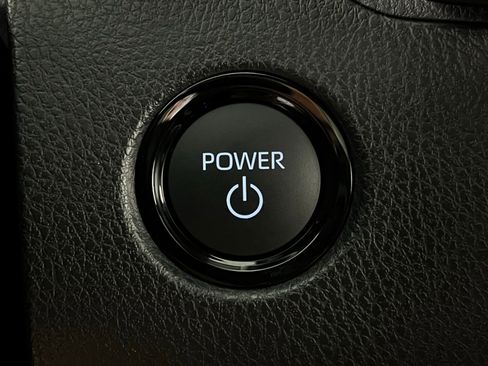 New 2026 Toyota Camry SE image 19