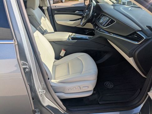 Used 2023 Buick Enclave Premium w/ Experience Buick Package FWD image 40