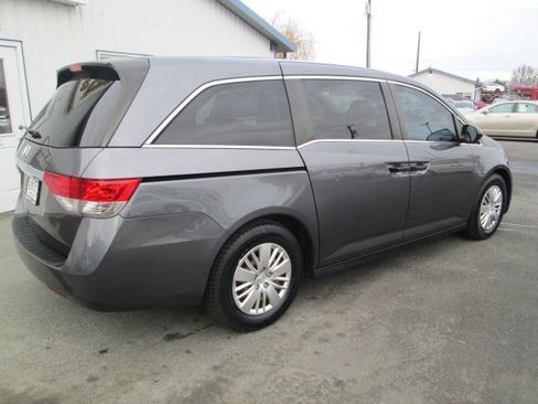 Used 2016 Honda Odyssey LX image 6