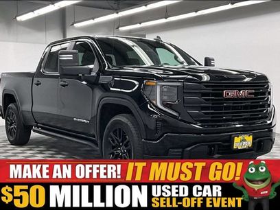 Used 2024 GMC Sierra 1500 Pro w/ Graphite Edition