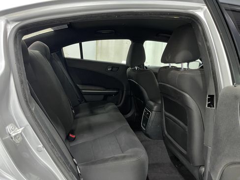 Used 2016 Dodge Charger R/T w/ Navigation & Travel Group RWD image 30