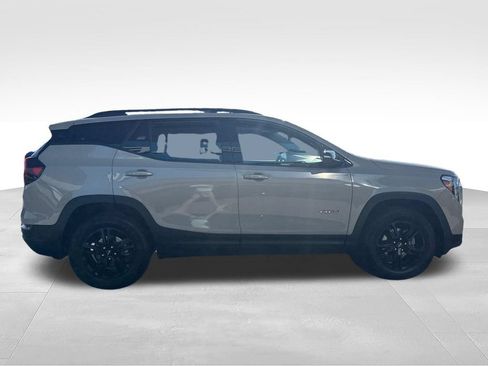Used 2022 GMC Terrain AT4 w/ Tech Package AWD/4WD image 15
