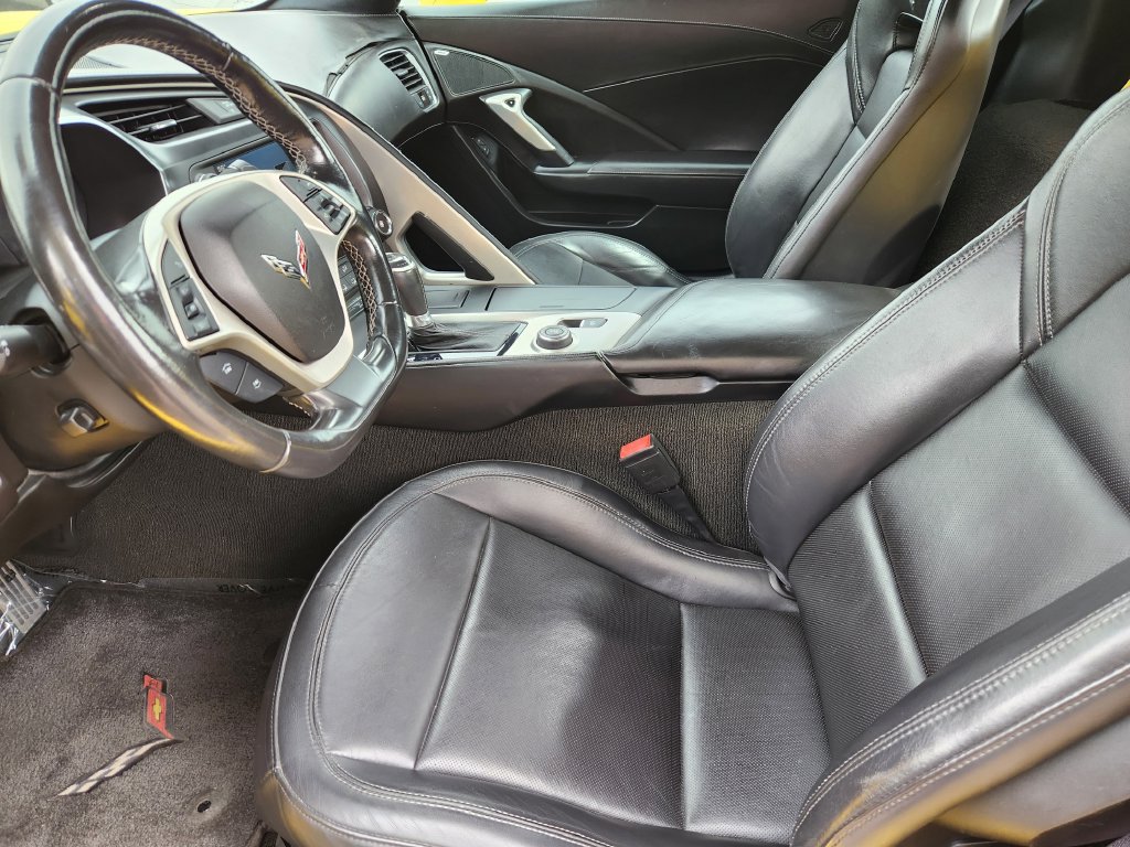 Used 2017 Chevrolet Corvette Stingray Convertible w/ 3LT Preferred Equipment Group RWD image 4