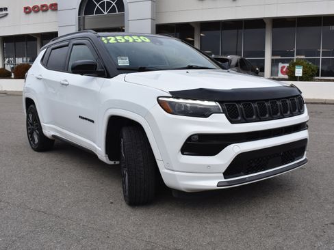 Used 2023 Jeep Compass High Altitude w/ Driver Assist Group I image 3