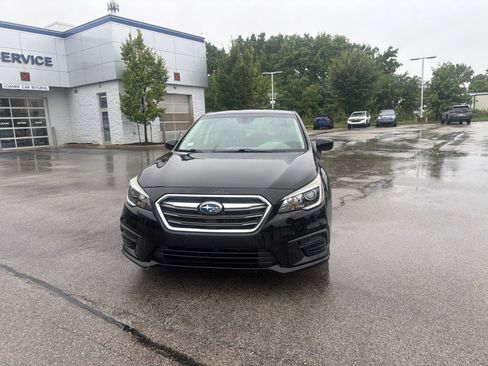 Used 2019 Subaru Legacy 2.5i Premium AWD/4WD image 4
