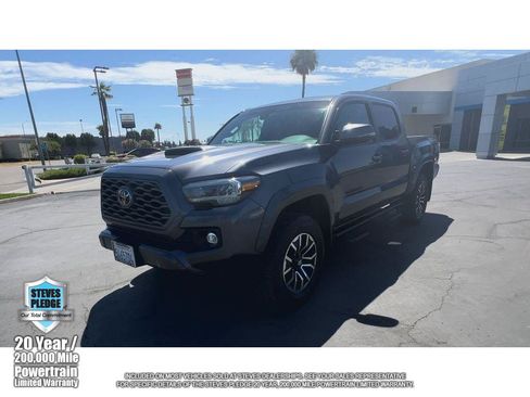 Used 2023 Toyota Tacoma TRD Sport w/ Technology Package RWD image 7