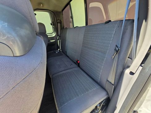 Used 2003 Ford F150 XLT RWD image 12