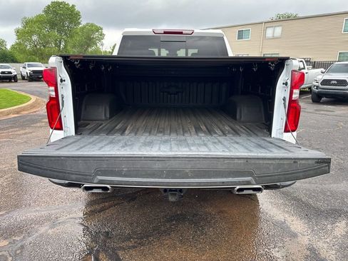 Used 2025 Chevrolet Silverado 1500 LT Trail Boss w/ Convenience Package II AWD/4WD image 45