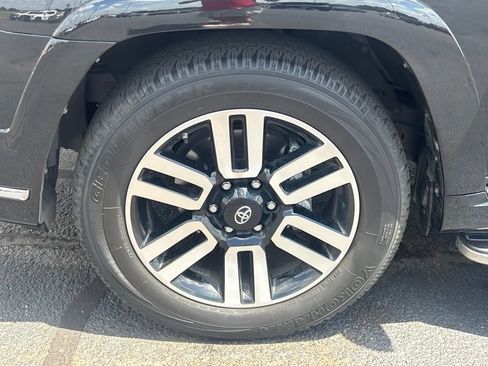 Used 2021 Toyota 4Runner Limited RWD image 28