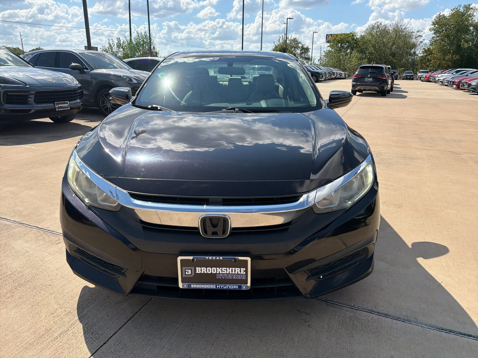 Used 2016 Honda Civic EX image 2
