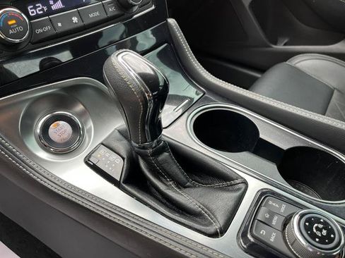 Used 2016 Nissan Maxima Platinum FWD image 31