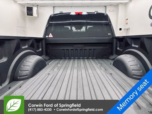 New 2026 Ford F350 Lariat w/ Black Appearance Package image 22