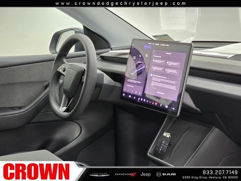 Used 2026 Tesla Model Y Long Range image 11