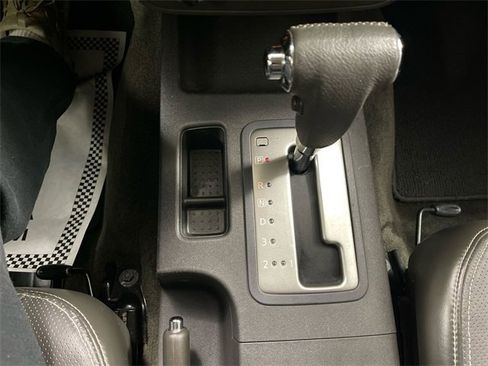 Used 2015 Nissan Xterra PRO-4X image 20