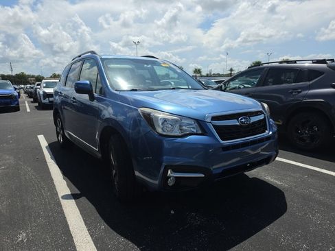 Used 2018 Subaru Forester 2.5i Limited AWD/4WD image 2