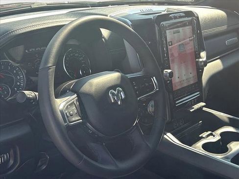 Used 2025 RAM 1500 Laramie image 9