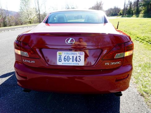 Used 2010 Lexus IS 350C image 14