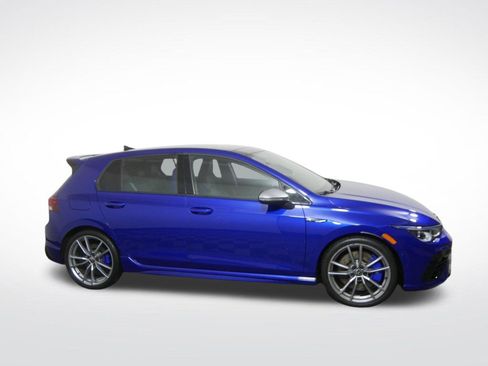 Used 2024 Volkswagen Golf R AWD/4WD image 2