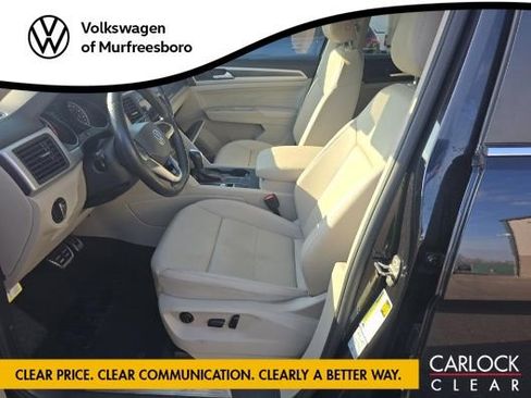 Used 2021 Volkswagen Atlas SE w/ Towing Package image 6