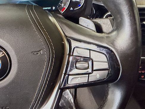 Used 2019 BMW 530i image 15