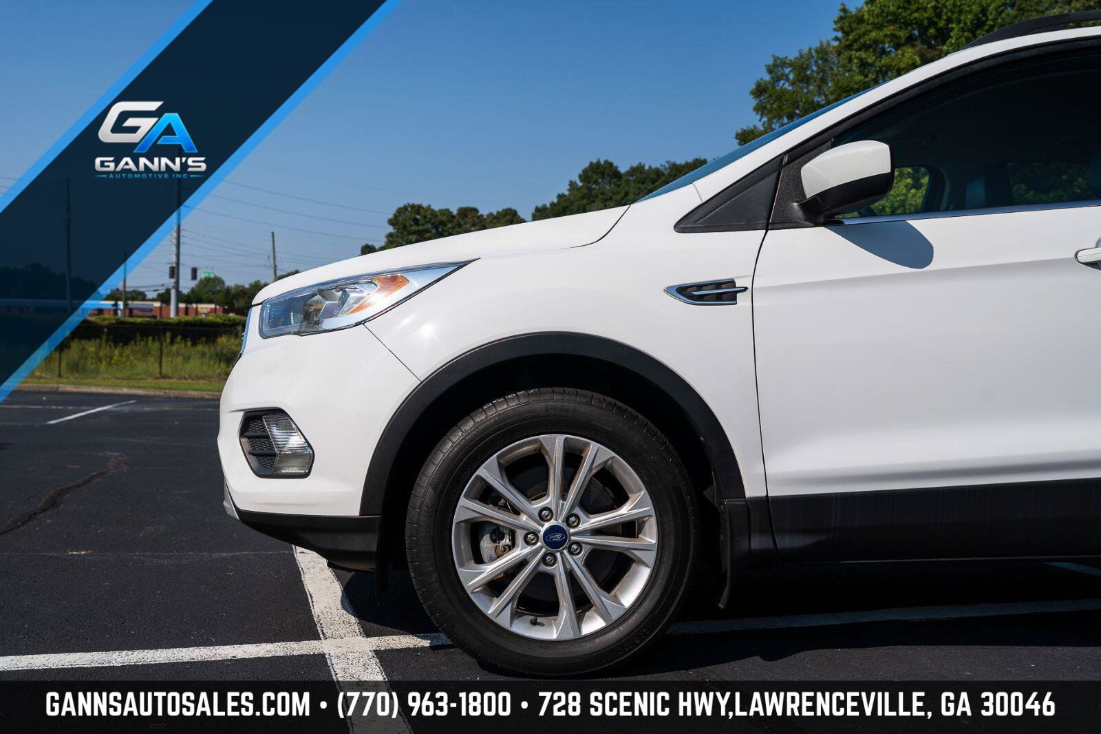 Used 2018 Ford Escape SEL AWD/4WD image 3