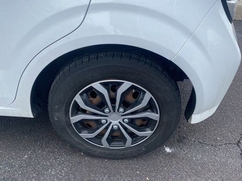 Used 2017 Chevrolet Sonic LT image 15