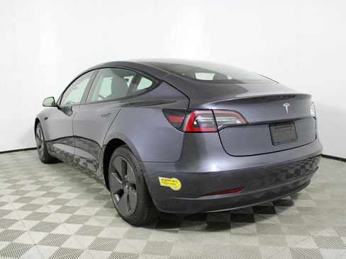 Used 2021 Tesla Model 3 Standard Range Plus image 27