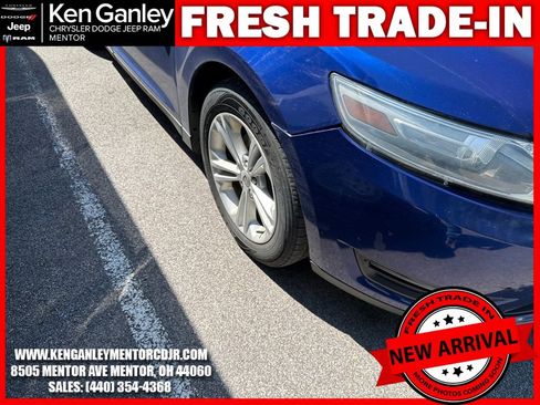 Used 2013 Ford Taurus SEL AWD/4WD image 11