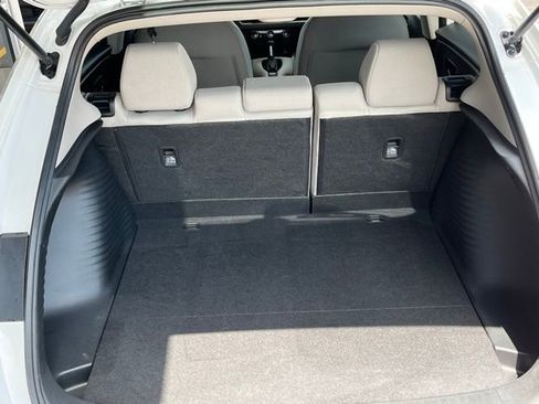 Used 2025 Honda HR-V LX image 25