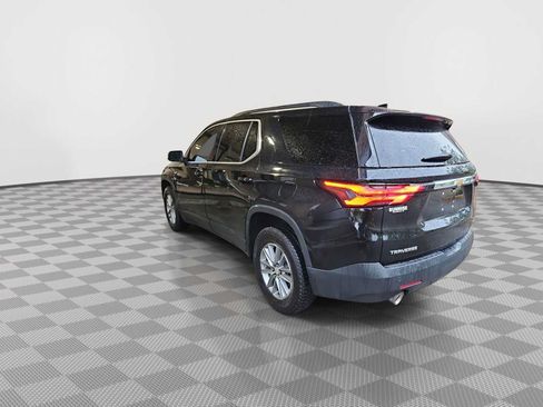 Used 2022 Chevrolet Traverse LT FWD image 11