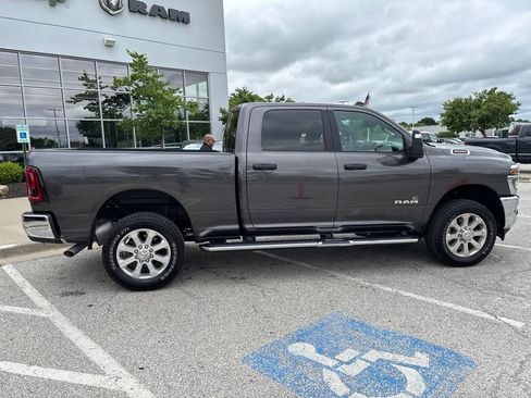 Used 2026 RAM 2500 Big Horn AWD/4WD image 30
