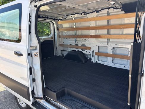 Used 2025 Ford Transit 250 Low Roof w/ Exterior Upgrade Package RWD image 16