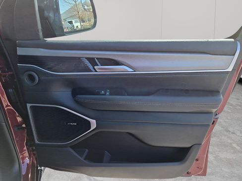 New 2026 Jeep Grand Wagoneer L Limited image 13