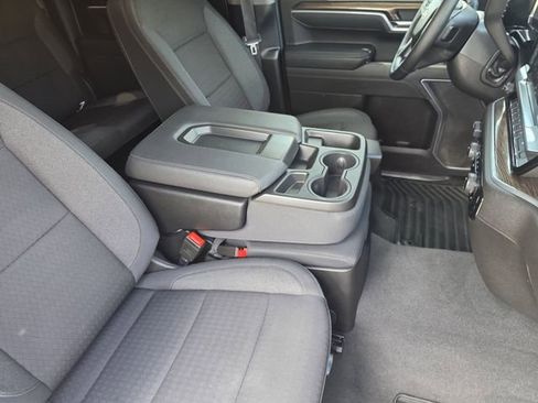 Used 2025 Chevrolet Silverado 1500 LT w/ Safety Package AWD/4WD image 13