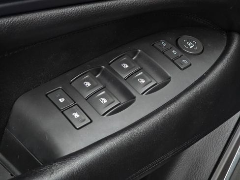 Used 2017 Cadillac Escalade Premium Luxury AWD/4WD image 29