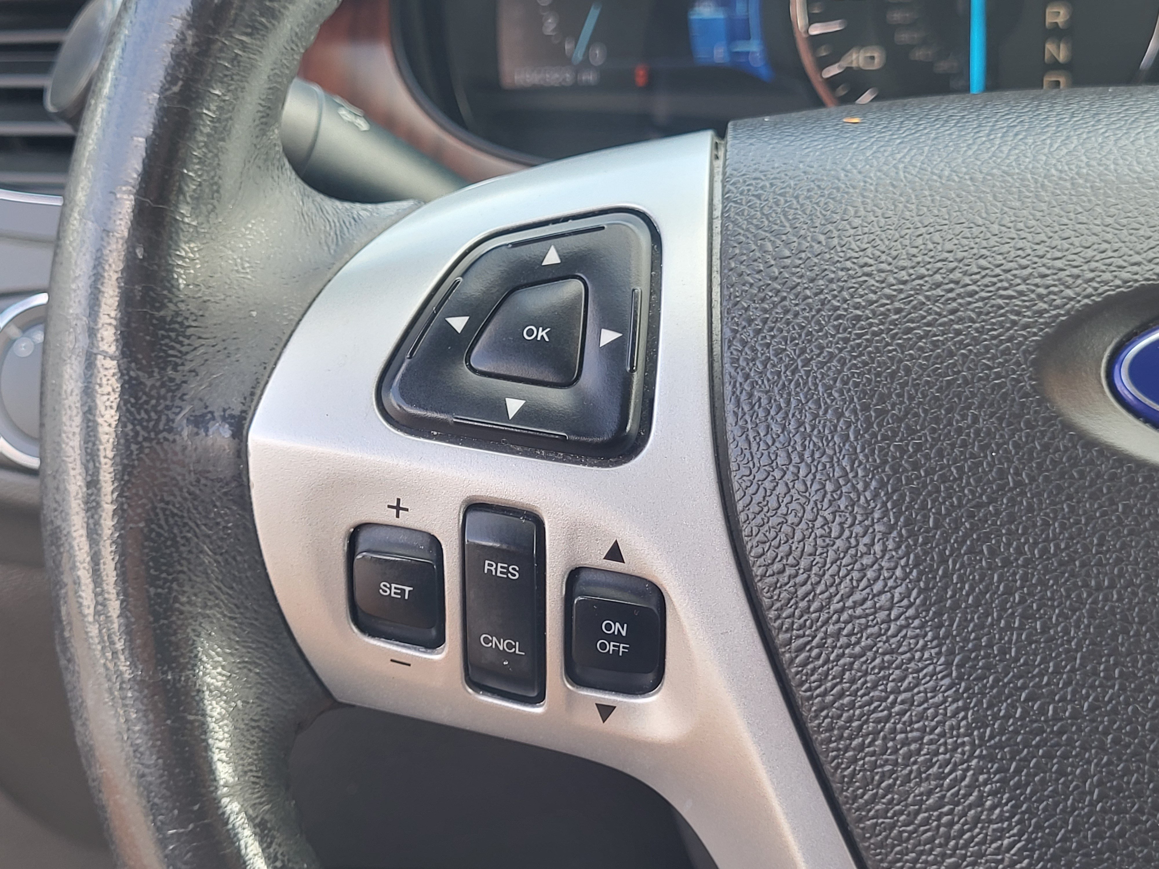 Used 2013 Ford Edge Limited AWD/4WD image 14