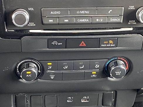 Certified 2023 Nissan Frontier SV RWD image 19