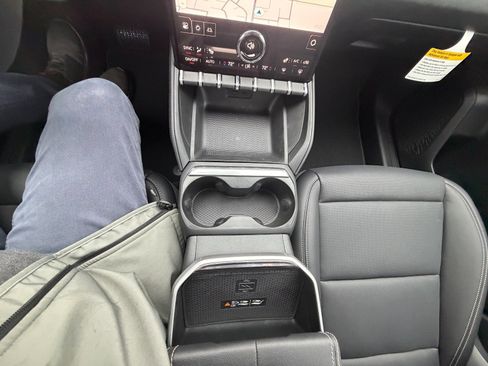 New 2026 GMC Terrain Elevation image 17