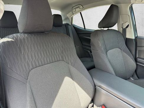 Used 2025 Toyota Camry LE FWD image 28