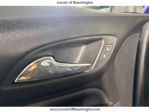 Used 2022 Chevrolet Equinox Premier image 57