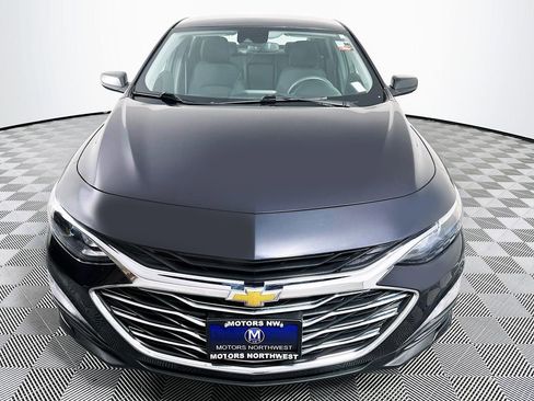 Used 2023 Chevrolet Malibu LT image 3