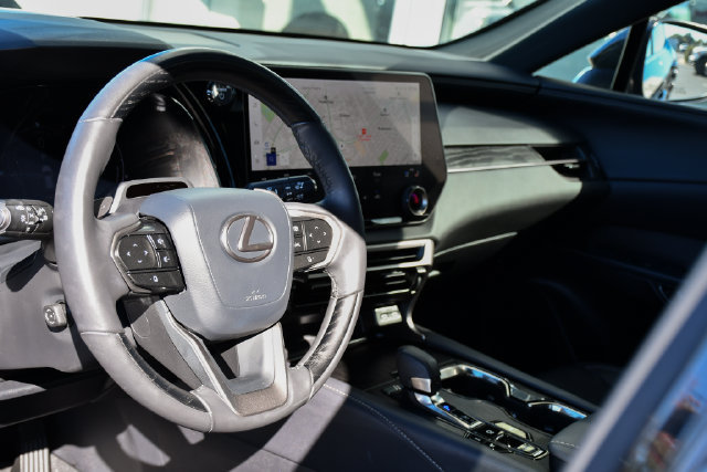 Used 2024 Lexus RX 350 w/ Convenience Package AWD/4WD image 17