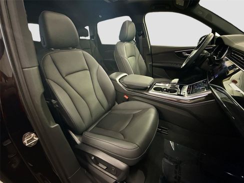 Certified 2026 Audi Q7 3.0T Premium Plus w/ Premium Plus Package AWD/4WD image 30