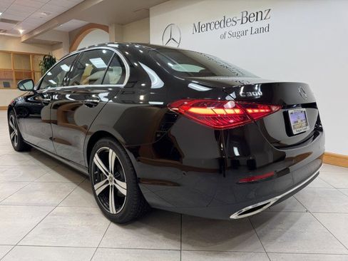 Used 2025 Mercedes-Benz C 300 4MATIC Sedan image 55